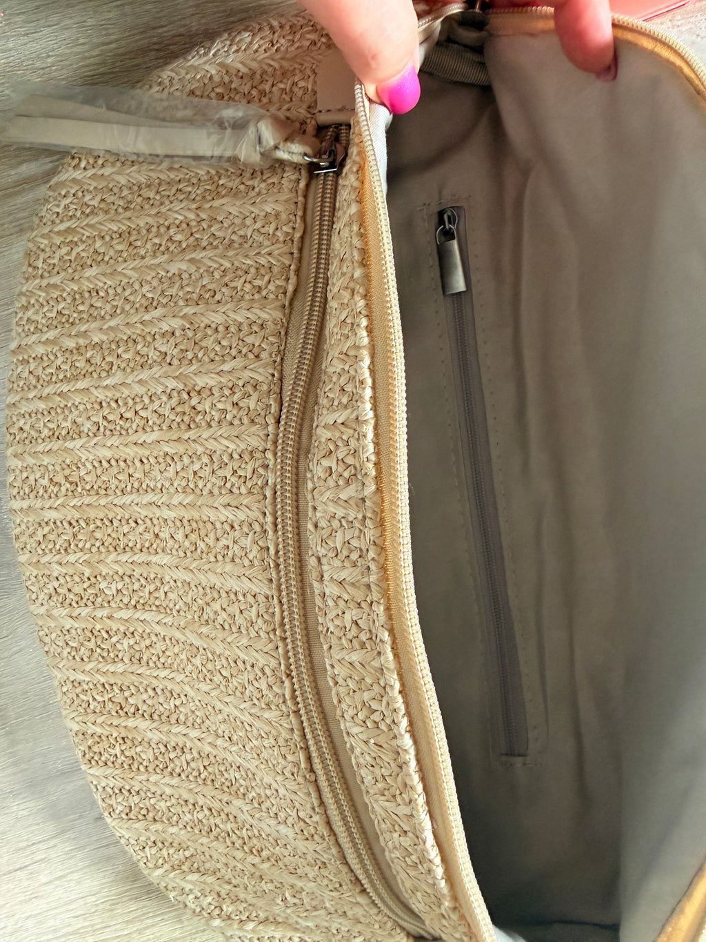 Crossbody Bag/ Umhängetasche / Gürteltasche/ Bauchtasche beige/naturlook